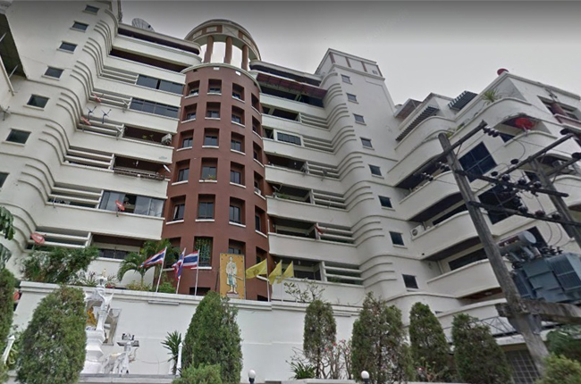 ซัน พาเลซ คอนโดมิเนียม (Sun Palace Condominium)