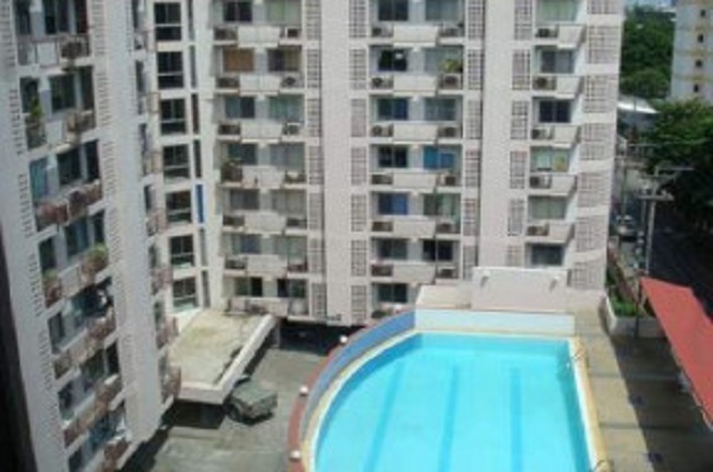 เอื้ออมรสุขคอนโด รามคำแหง (Eua Amornsuk Condo Ramkhamhaeng)