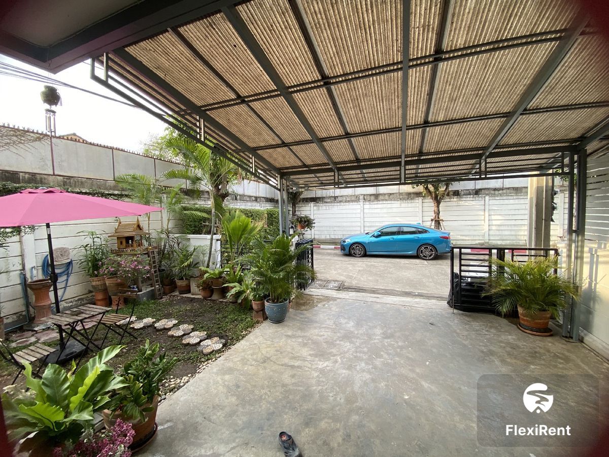 ทาวน์ อเวนิว พระราม 9 (Town Avenue Rama 9) รูปที่ 12