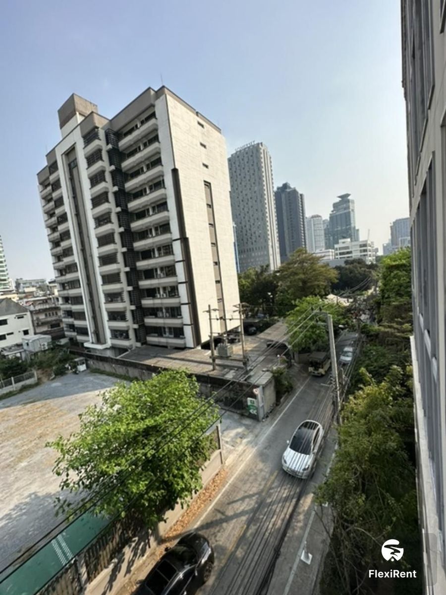 รูเนะสุ ทองหล่อ 5 (Runesu Thonglor 5) รูปที่ 76
