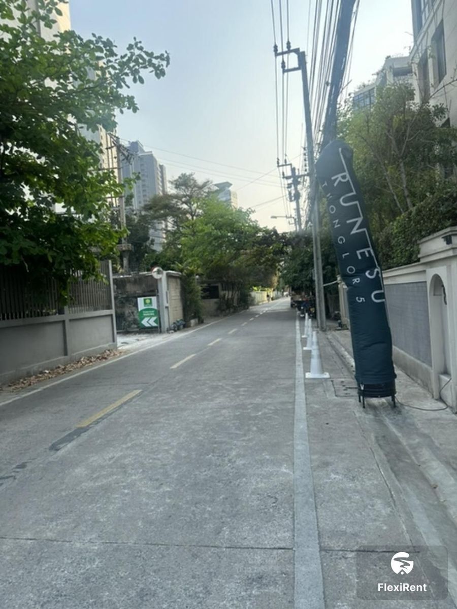 รูเนะสุ ทองหล่อ 5 (Runesu Thonglor 5) รูปที่ 79