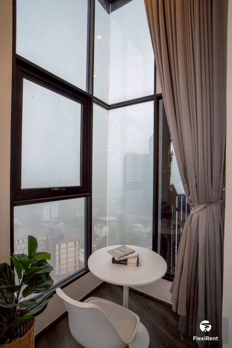 ไนท์บริดจ์ สเปซ รัชโยธิน (KnightsBridge Space Rachayothin) รูปที่ 4