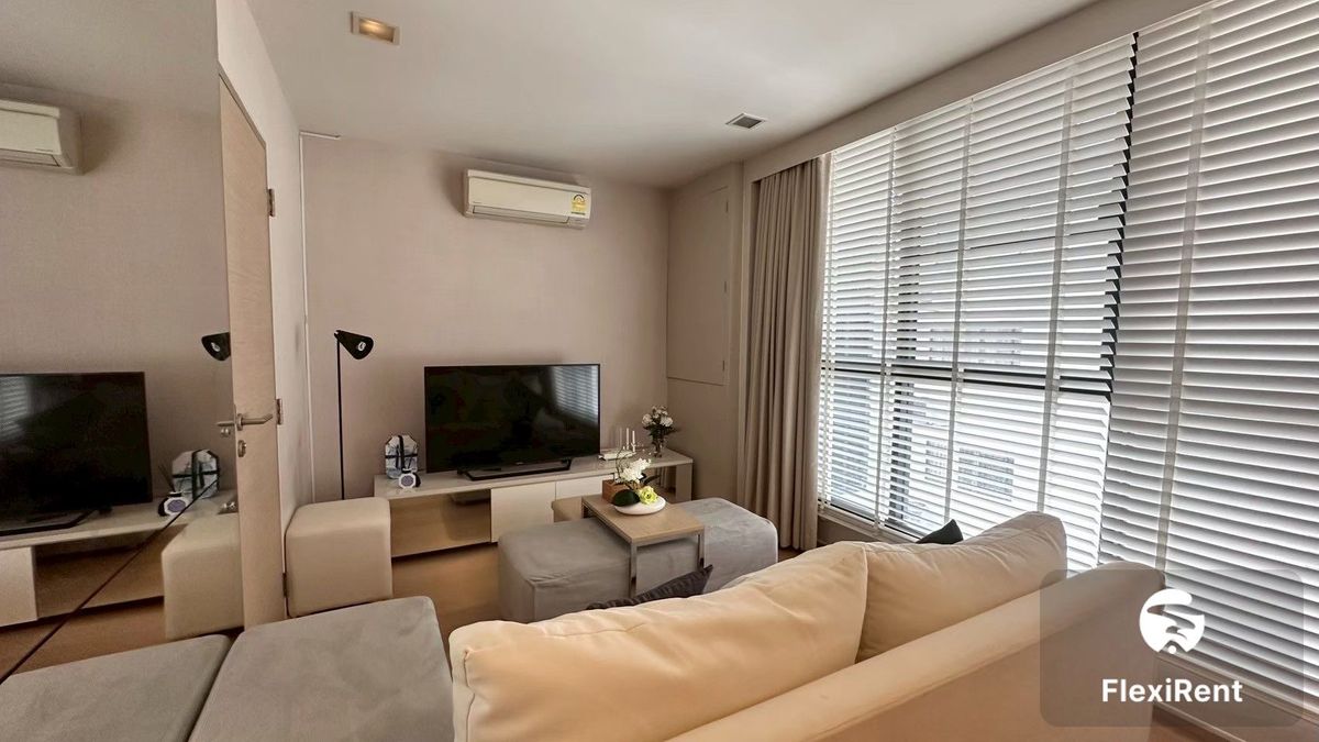 ลิฟ แอท 49 (Liv@49 (Sukhumvit 49)) รูปที่ 6