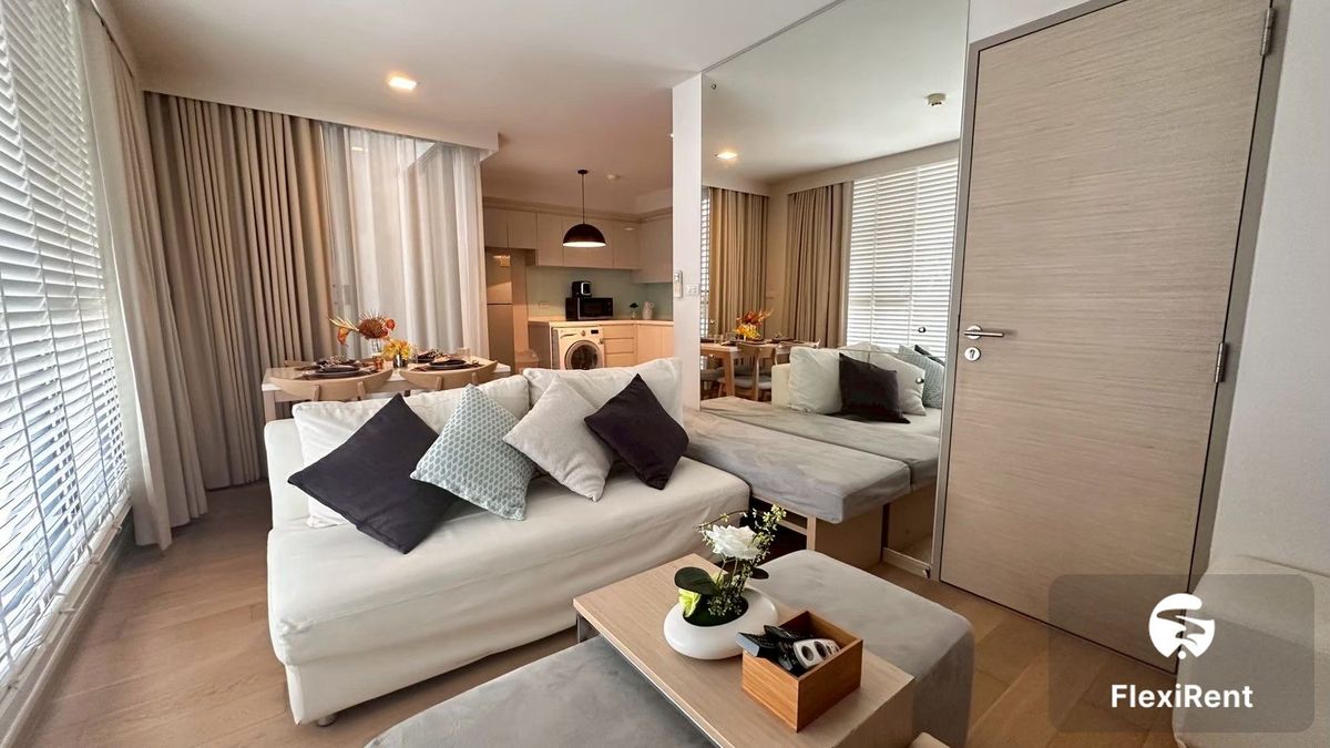ลิฟ แอท 49 (Liv@49 (Sukhumvit 49)) รูปที่ 8