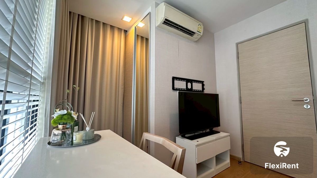 ลิฟ แอท 49 (Liv@49 (Sukhumvit 49)) รูปที่ 17