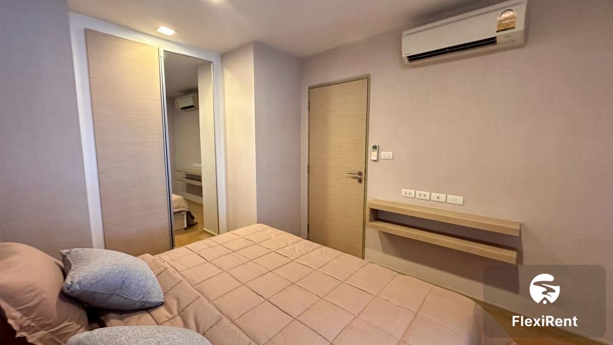 ลิฟ แอท 49 (Liv@49 (Sukhumvit 49)) รูปที่ 21