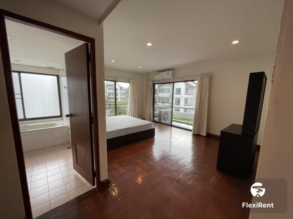 กอล์ฟวิวคอนโดโฮม (Golf View Condo home) รูปที่ 14