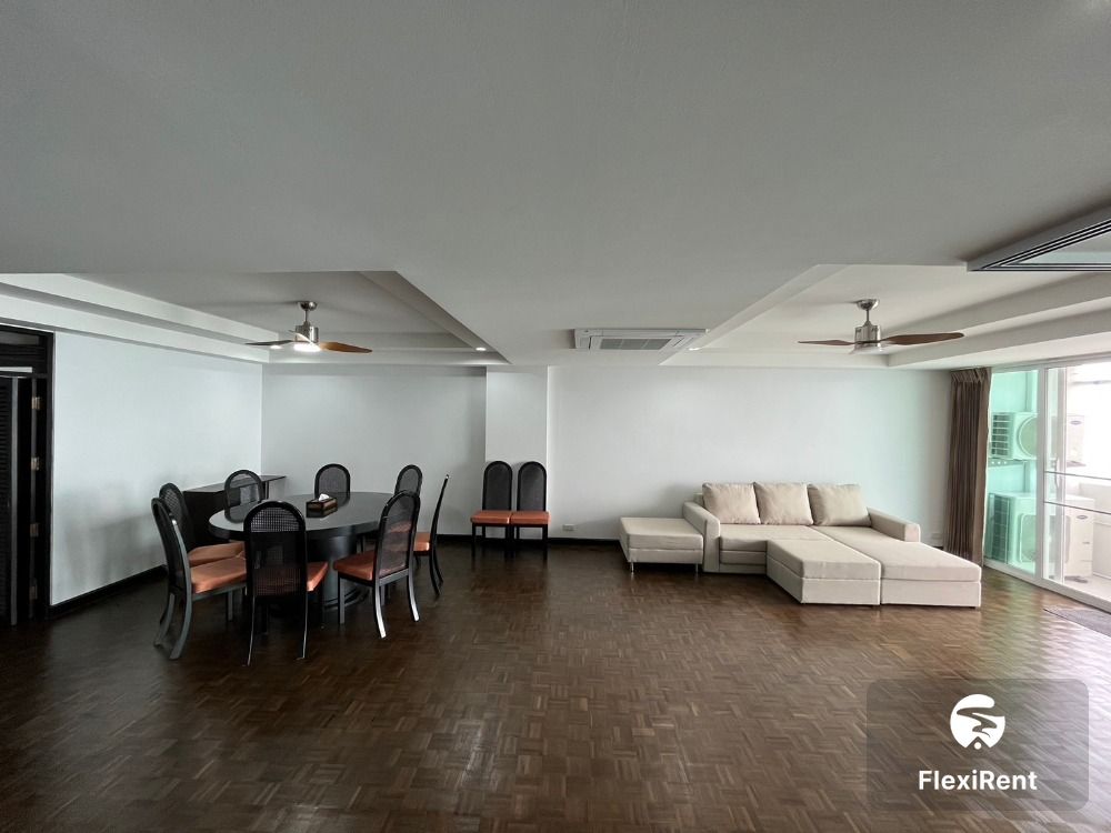 รอยัลบีช คอนโด หาดเจ้าสําราญ (Royal Beach Condo Hat Chao Samran) รูปที่ 6