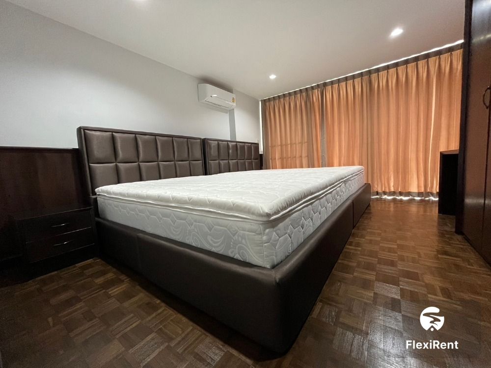 รอยัลบีช คอนโด หาดเจ้าสําราญ (Royal Beach Condo Hat Chao Samran) รูปที่ 12