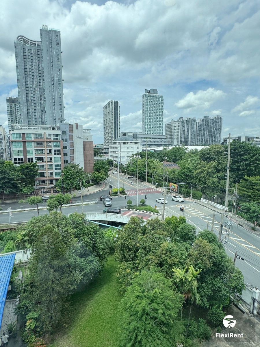 เซอริโอ้ สุขุมวิท 50 (Serio Sukhumvit 50) รูปที่ 8