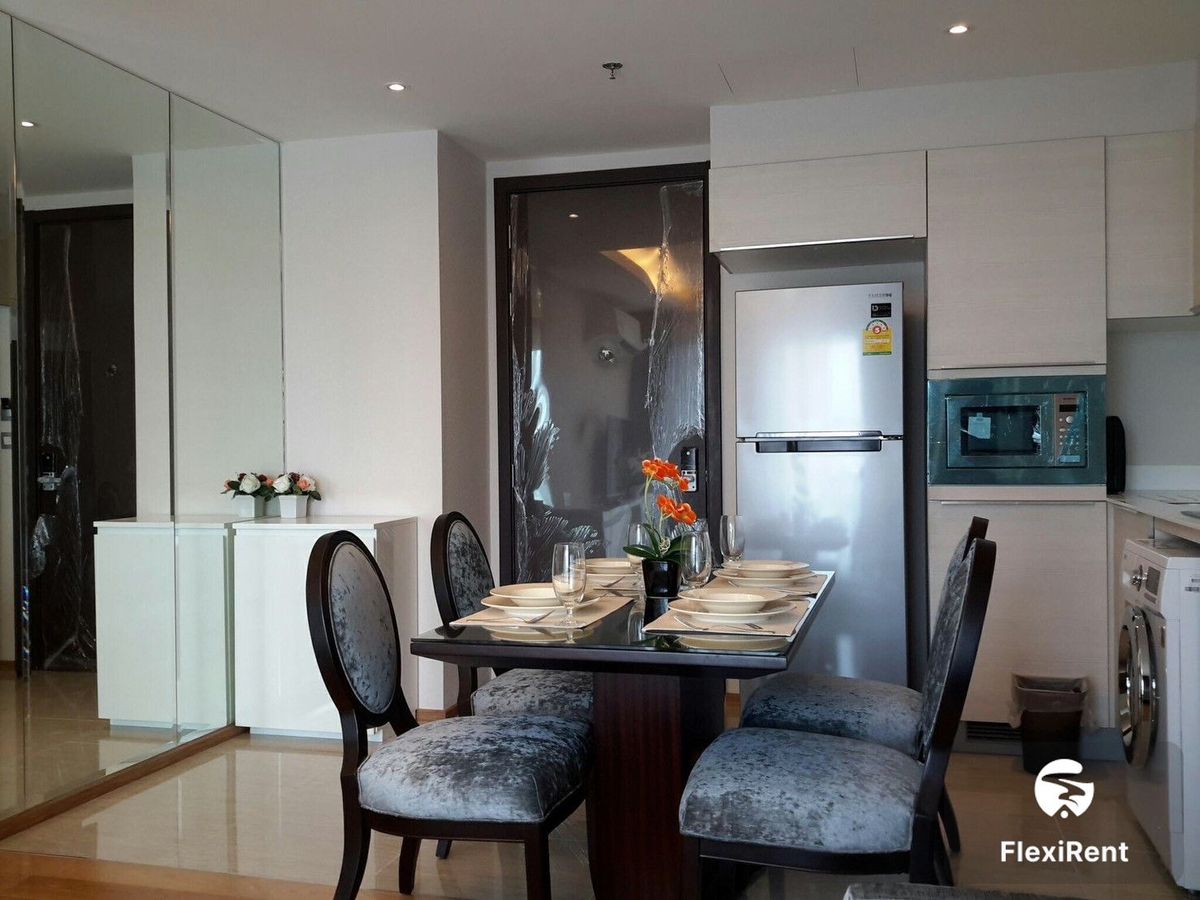 เอช คอนโด สุขุมวิท 43 (H condo sukhumvit 43)
