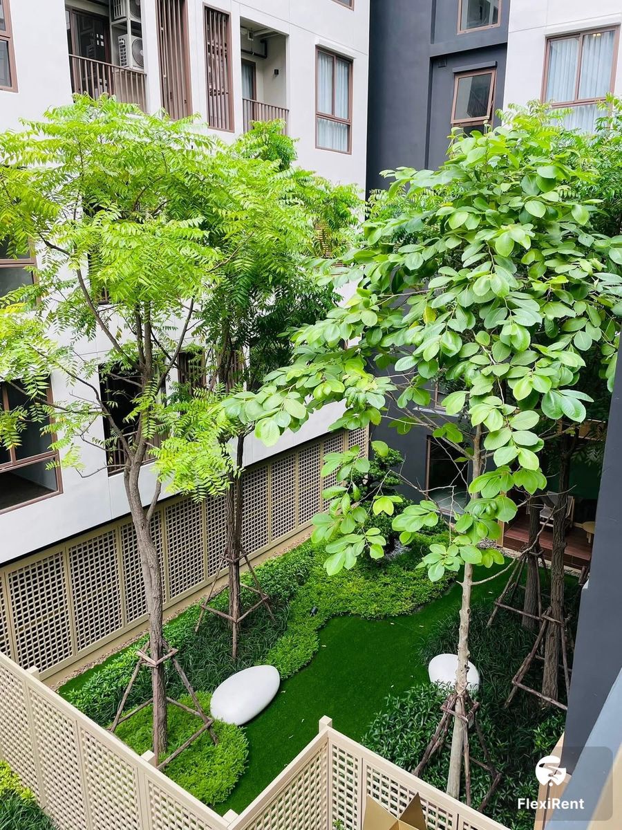 ควินทารา มาย‘เซน พร้อมพงษ์ (QUINTARA MHy’ZEN PHROM PHONG) รูปที่ 12