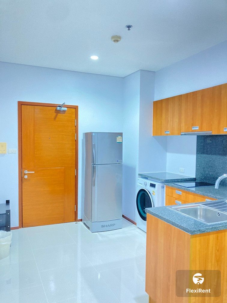 วิลล่า สาทร (Villa Sathorn) รูปที่ 2