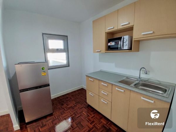 ริเวียร่า  คอนโดมิเนียม (Riviera Condominium ) รูปที่ 4