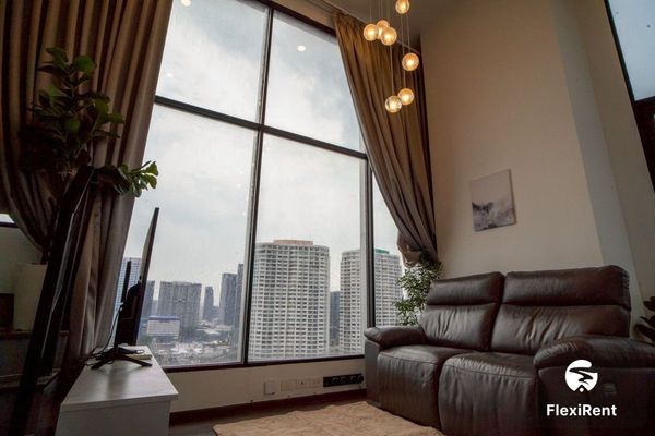 ไนท์บริดจ์ สเปซ รัชโยธิน (KnightsBridge Space Rachayothin) รูปที่ 2
