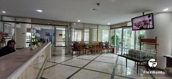 นาวิน คอร์ท (Navin Court) รูปที่ 4