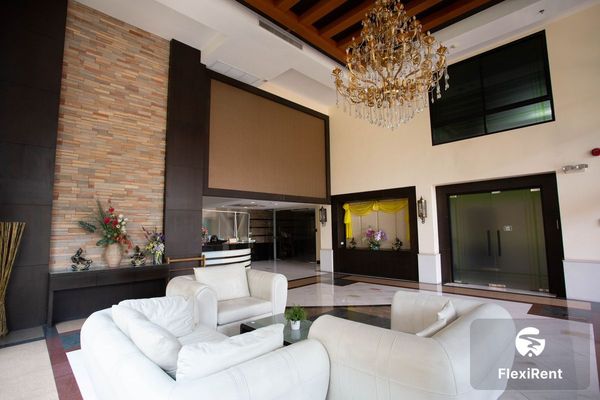 42 แกรนด์ เรสสิเด้นซ์ (42 Grand Residence) รูปที่ 1