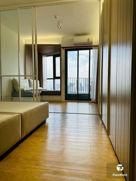 ทริปเปิ้ล วาย เรสซิเด้นซ์ (Triple Y Residence) รูปที่ 1