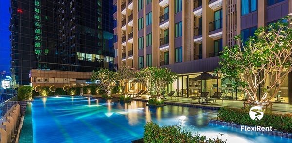 อีควิน็อกซ์ พหล - วิภา (Equinox Phahol - Vibha) รูปที่ 1